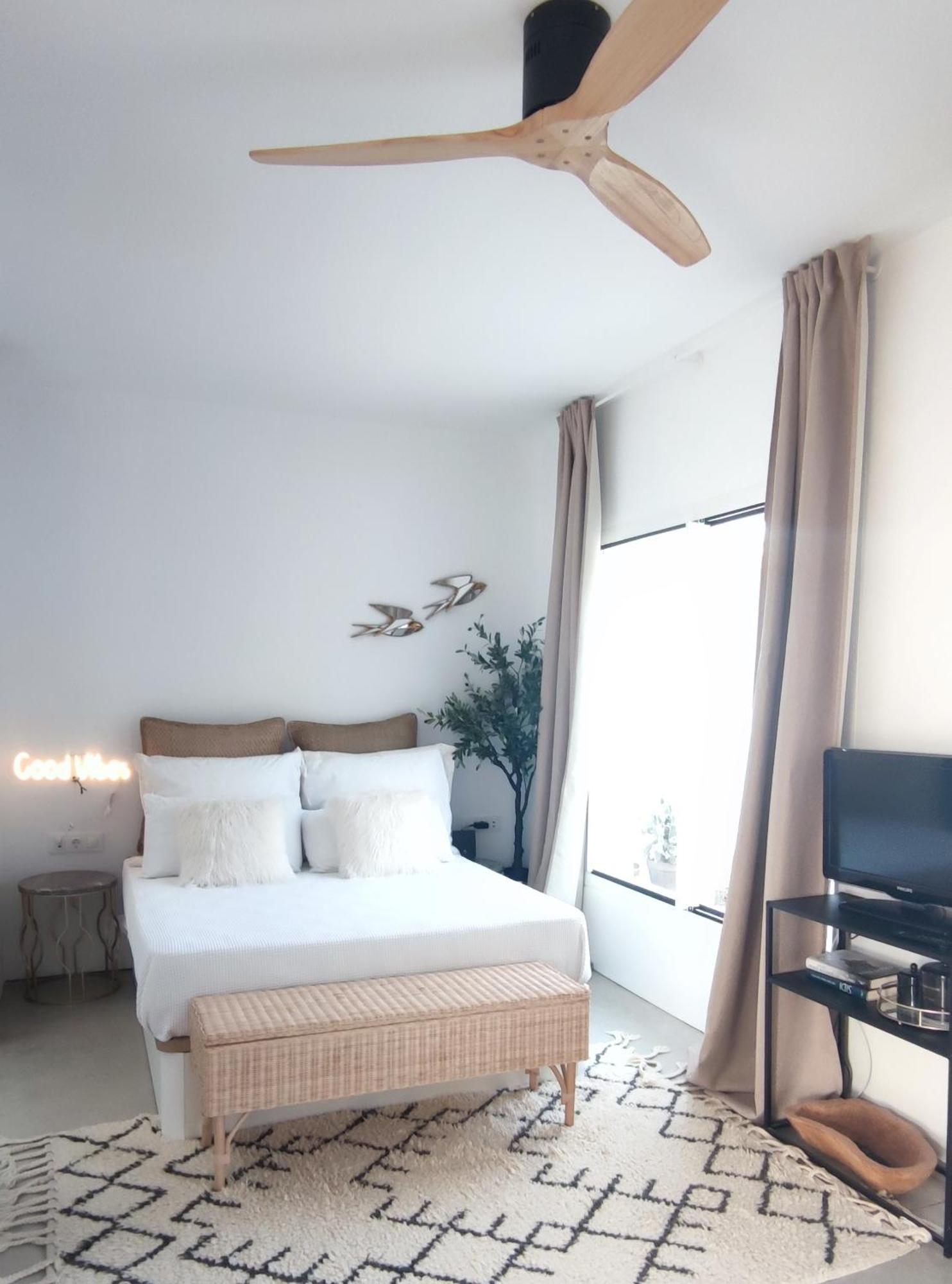 Casa Con Dos Alas - Adults Only Sanlucar de Barrameda Luaran gambar